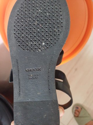 Sandalias Negras GEOX con Plataforma