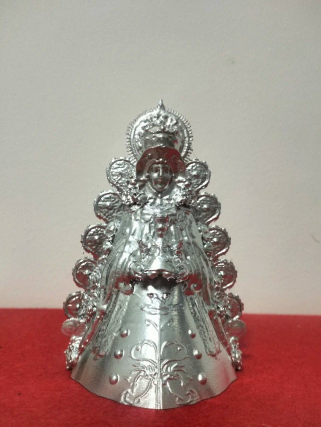 Virgen del Rocío plateada