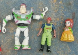 Figuras de acción vintage Buzz Lightyear y más