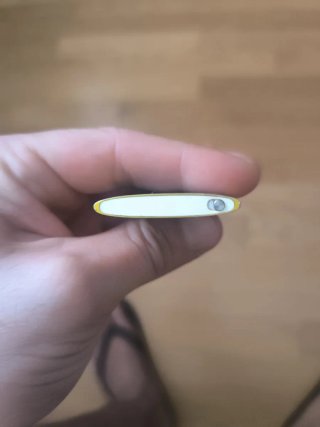 iPod Nano 4G Amarillo