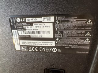 Televisión LG 40” 4K UHD Smart TV