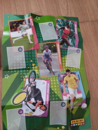 Panini Family Póster y Cromos