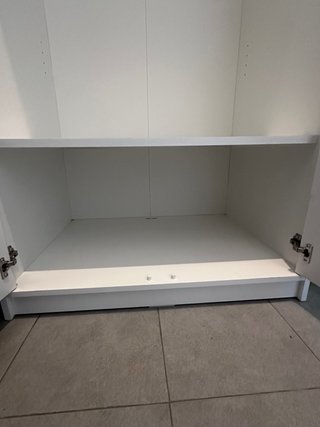 Armario IKEA de dos puertas blanco