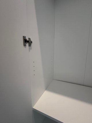 Armario IKEA de dos puertas blanco