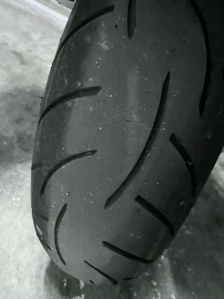 BMW R 1150 R con maletas, cuidada y con uso diario