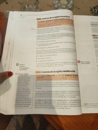 Intervención con familias y atención a menores ...