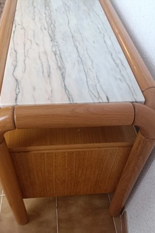 Cómoda Mid-Century de Madera y Mármol