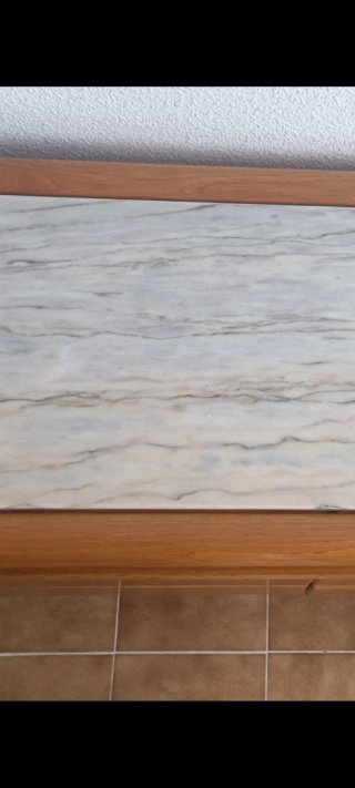 Cómoda Mid-Century de Madera y Mármol