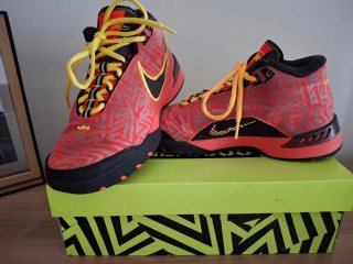 zapatillas de baloncesto Nike LeBron NXXT Genisus