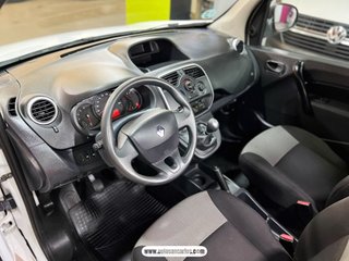 RENAULT KANGOO CON DOS AÑOS DE GARANTIA