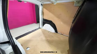 RENAULT KANGOO CON DOS AÑOS DE GARANTIA