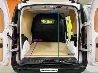 RENAULT KANGOO CON DOS AÑOS DE GARANTIA