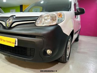 RENAULT KANGOO CON DOS AÑOS DE GARANTIA