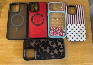 4 Fundas para iPhone 15 Pro Max