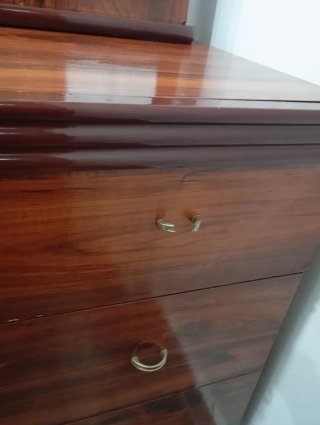 Tocador de Madera con Espejo