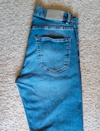 Pantalón Vaquero Largo Zara