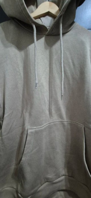 Sudadera con capucha Bershka beige
