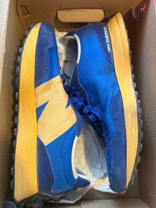 Zapatillas New Balance 327 Azul y Amarillas