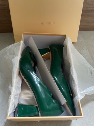 Zapatos de salón Menbur verdes Talla 39