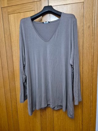 Camiseta Base Level Curvy