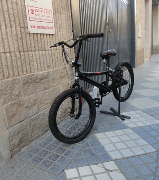 Bicicleta Monty BMX 20 Negra