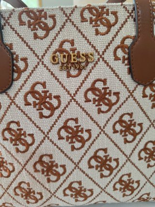 Bolso Guess bordado beige y marrón