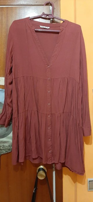 Vestido Lefties talla XL de manga larga y botones