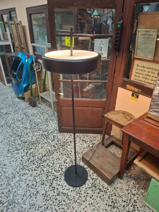 Lámpara de pie estilo vintage