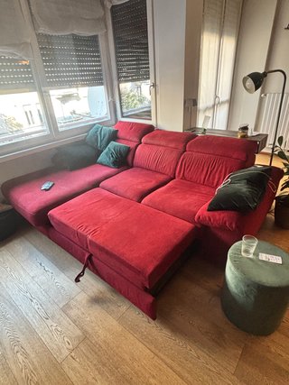 Divano con chaise longue e letto estraibile