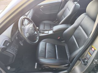 Mercedes C320 CDI del año 2007 con 140.000 km.