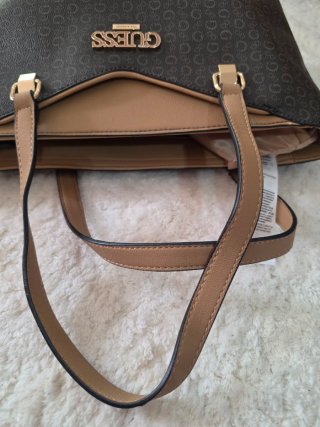 Bolso Guess Mediano Marrón y beige