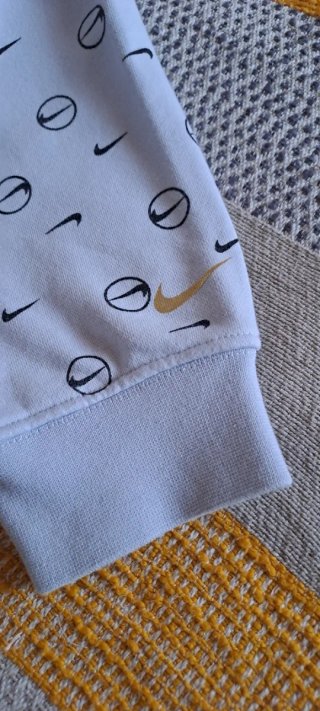 Sudadera Nike Cropped Estampada