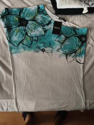 Camiseta sin mangas Shana floral