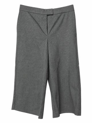 Pantalón capri gris