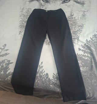 Pantalón negro