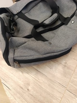 Mochila de Deporte o Viaje Gris
