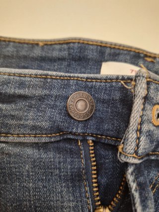 Pantalón Levi strauss y co. Talla 34