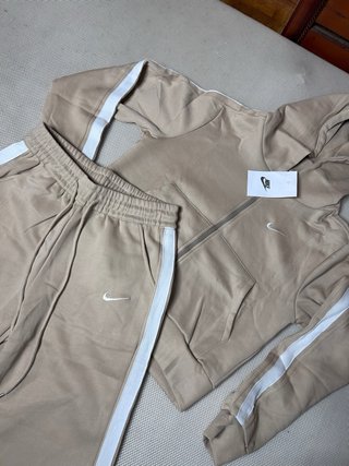Conjunto Nike 2026