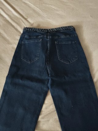 Pantalón acampanado azul