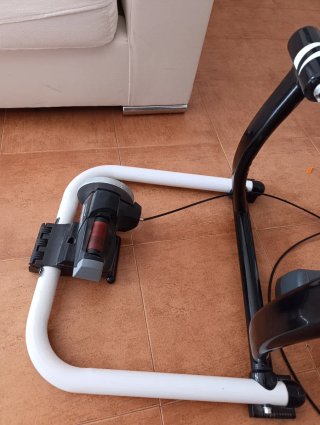 Rodillo Elite para bicicleta
