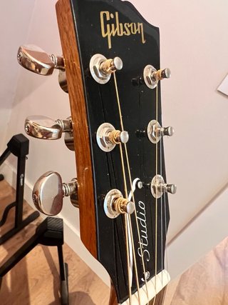 Guitarra Acústica Gibson