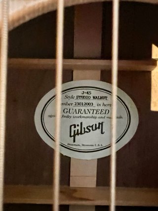 Guitarra Acústica Gibson