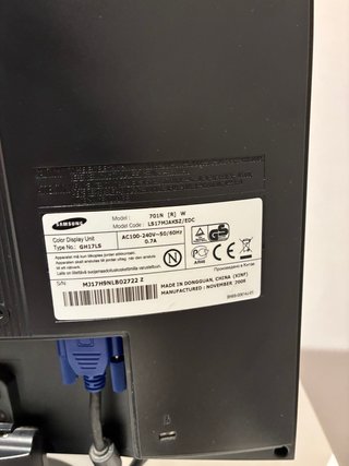 Monitor Samsung SyncMaster 701N 17 pollici