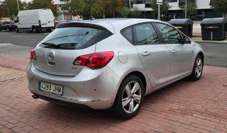 Opel Astra 2.0 CDTI 165 cv