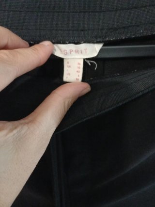Pantalón Negro con Cremalleras