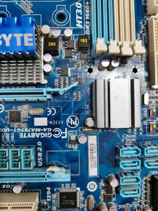 Placa Base Gigabyte GA-MA785GT-UD3H