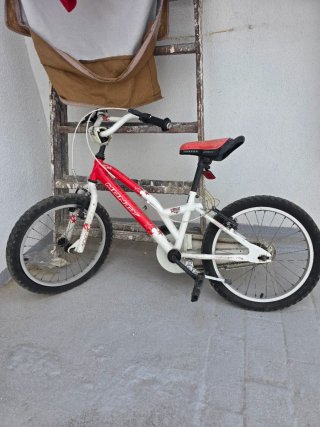 Bicicleta Infantil Monty Roja y Blanca