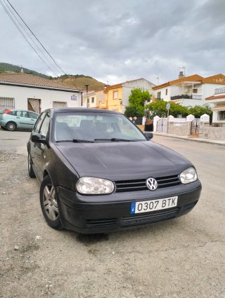 Volkswagen Golf 2001
