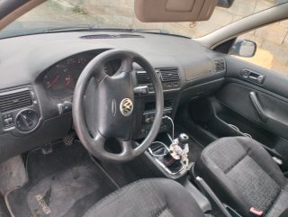 Volkswagen Golf 2001