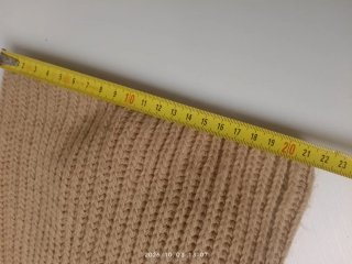 Pantalón camel punto acampanado